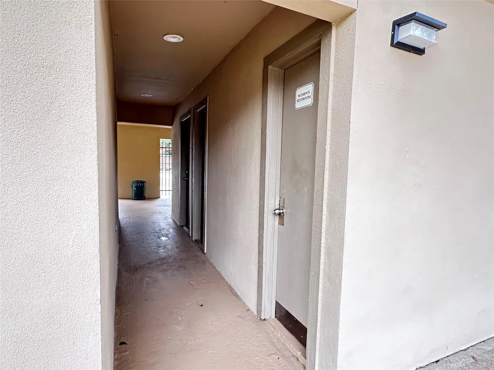 3300 Pebblebrook Drive #104 Seabrook, TX 77586