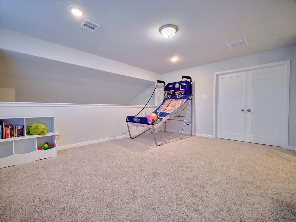 400 Beken Cove Lane La Porte, TX 77571