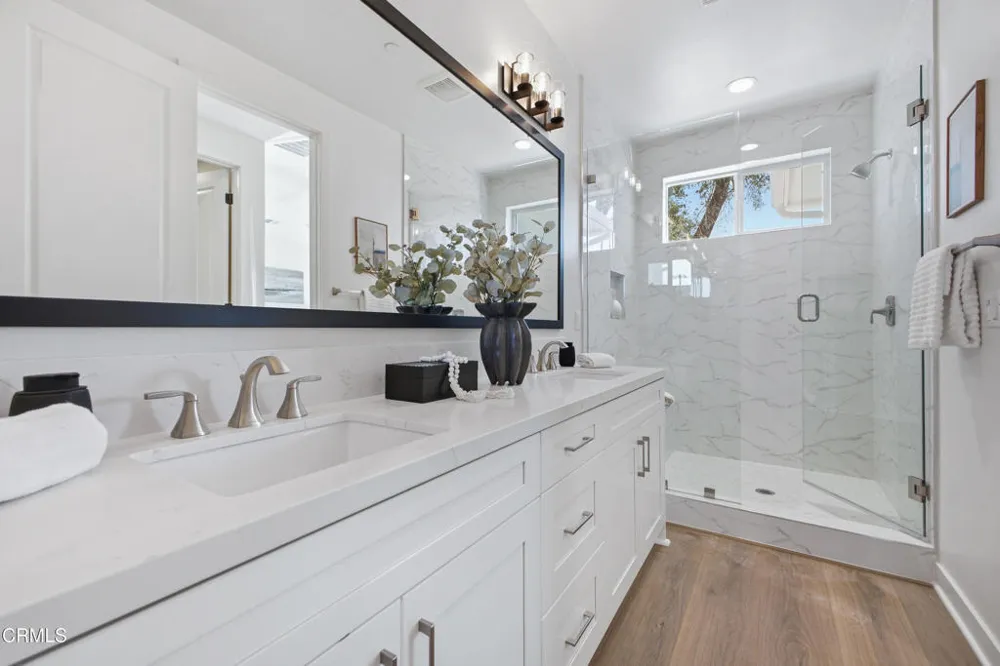 16 W Pine Street Altadena, CA 91001