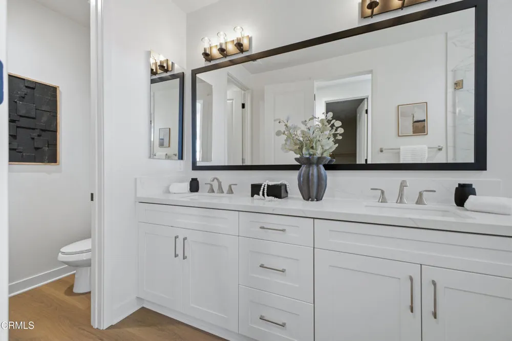16 W Pine Street Altadena, CA 91001