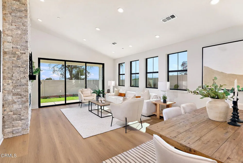 16 W Pine Street Altadena, CA 91001