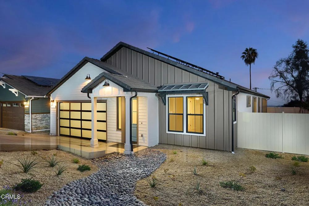 16 W Pine Street Altadena, CA 91001