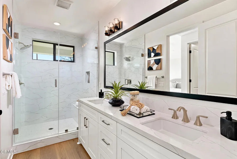 16 W Pine Street Altadena, CA 91001