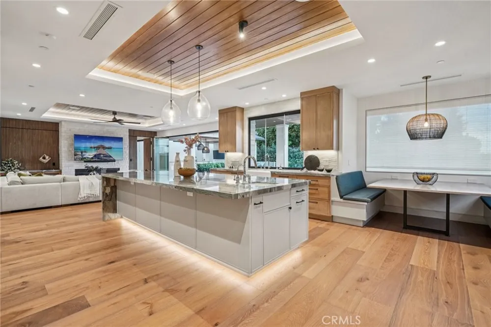 2965 La Carlita Place Hermosa Beach, CA 90254