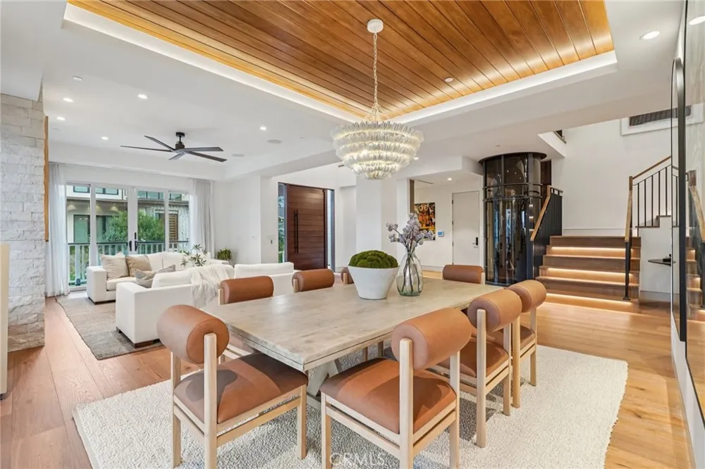2965 La Carlita Place Hermosa Beach, CA 90254
