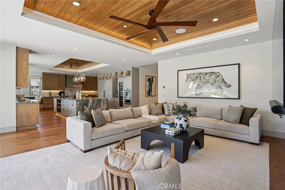 2965 La Carlita Place Hermosa Beach, CA 90254