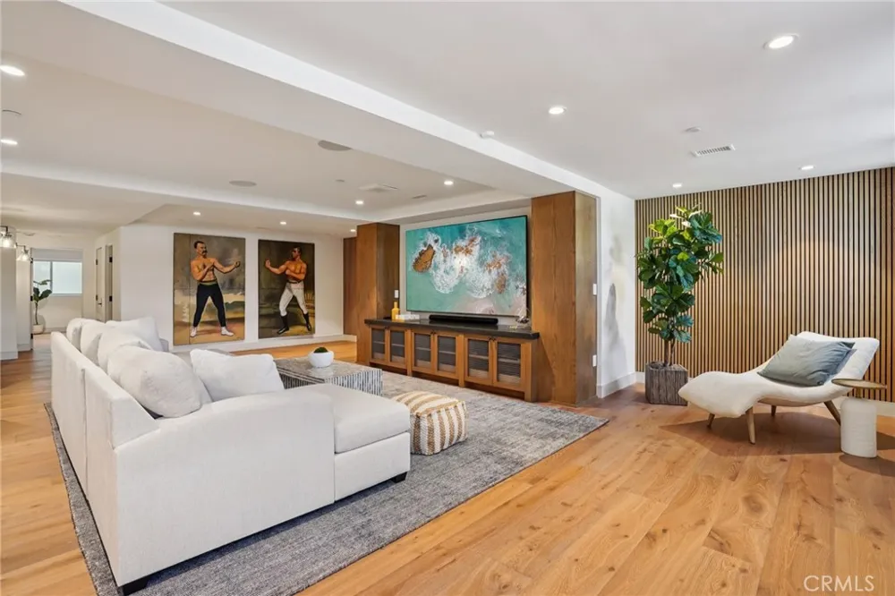 2965 La Carlita Place Hermosa Beach, CA 90254