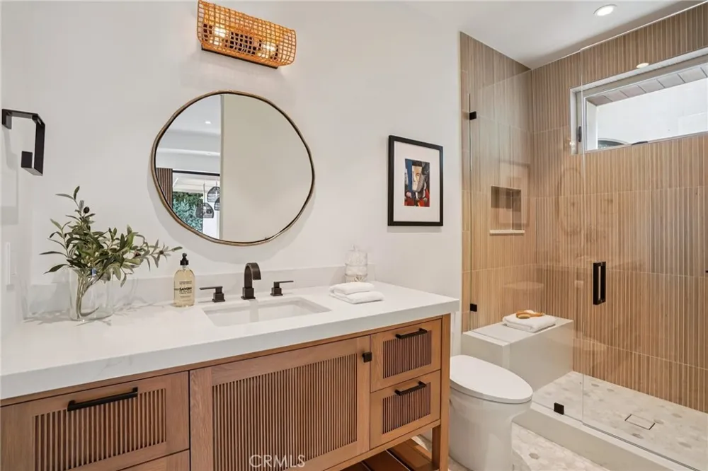 2965 La Carlita Place Hermosa Beach, CA 90254