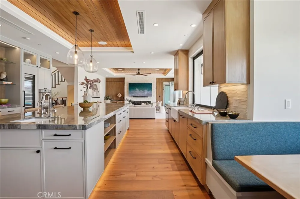 2965 La Carlita Place Hermosa Beach, CA 90254