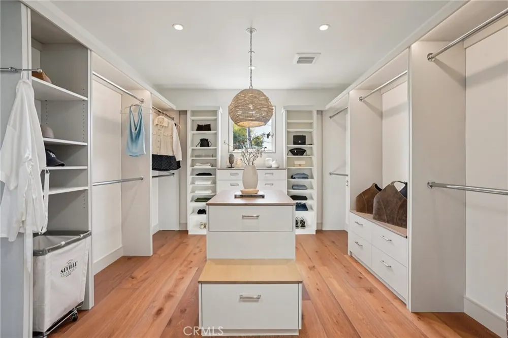 2965 La Carlita Place Hermosa Beach, CA 90254