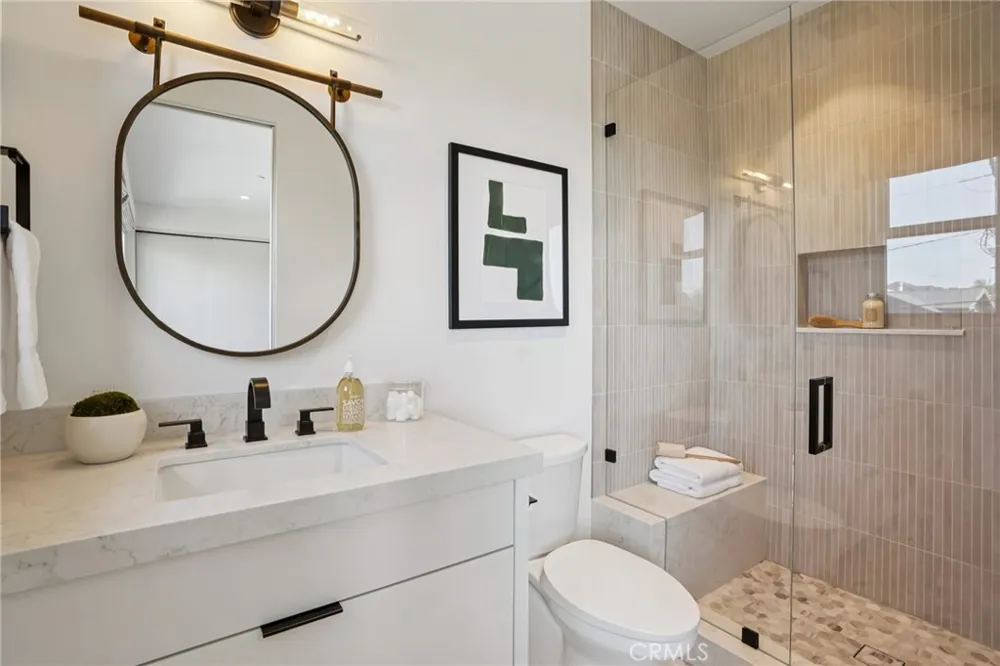 2965 La Carlita Place Hermosa Beach, CA 90254