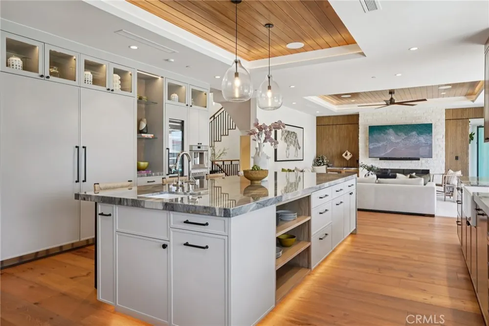2965 La Carlita Place Hermosa Beach, CA 90254