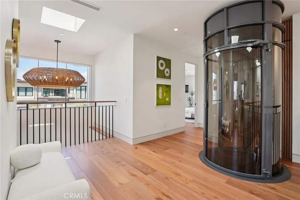 2965 La Carlita Place Hermosa Beach, CA 90254