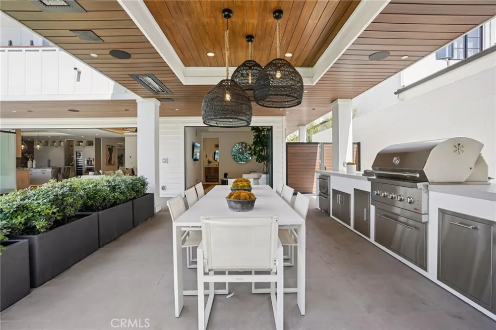2965 La Carlita Place Hermosa Beach, CA 90254