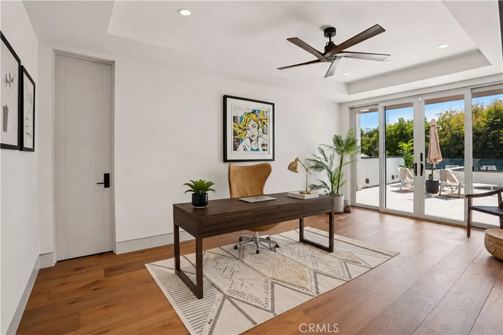 2965 La Carlita Place Hermosa Beach, CA 90254