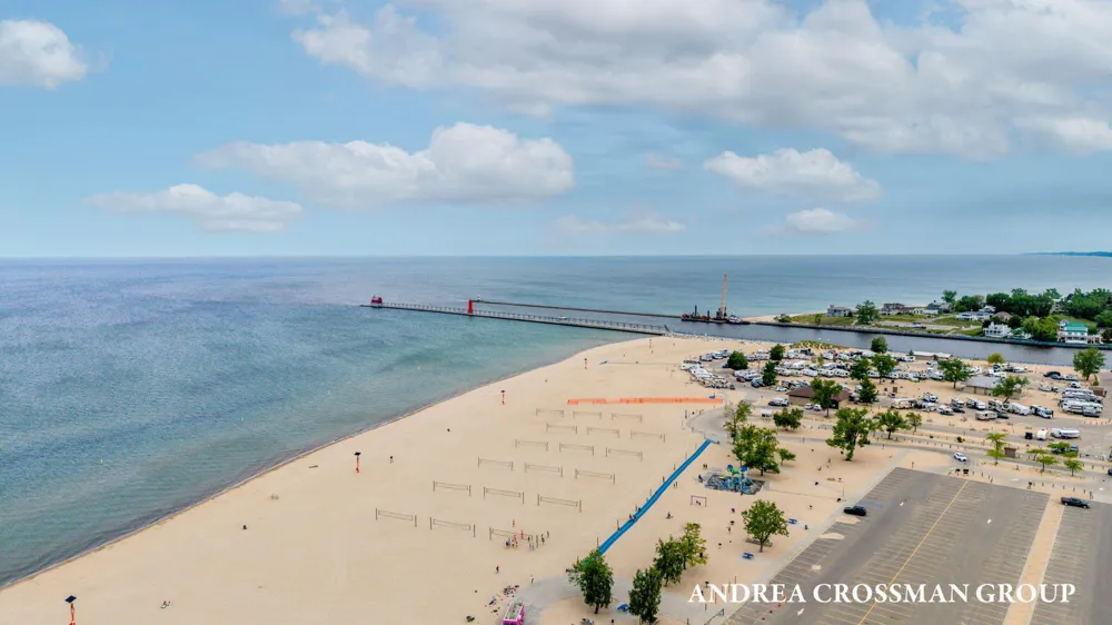 134 Prospect Street Grand Haven, MI 49417