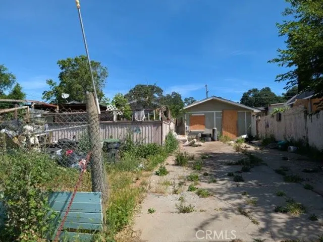 15926 40th Avenue Clearlake, CA 95422