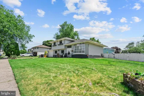 1000 PROSPECT LANE