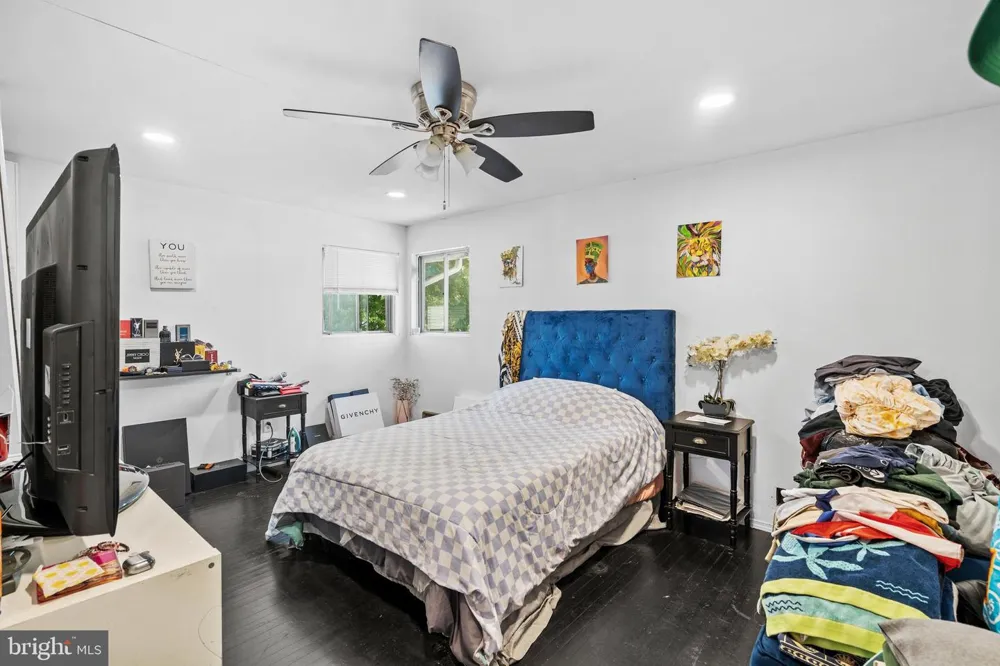 1000 PROSPECT LANE Somerdale, NJ 08083