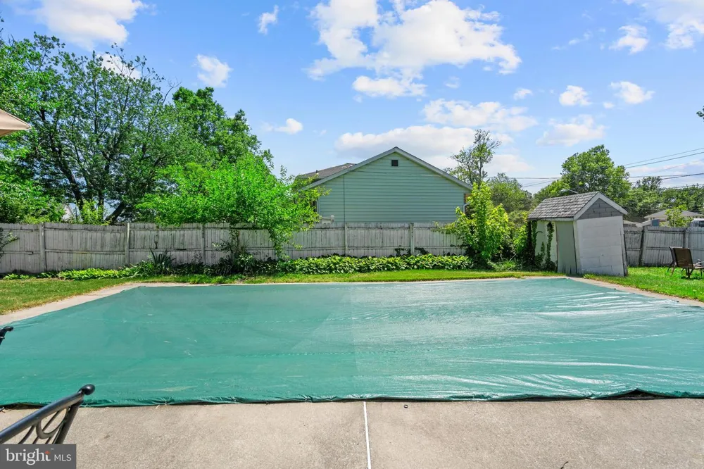 1000 PROSPECT LANE Somerdale, NJ 08083