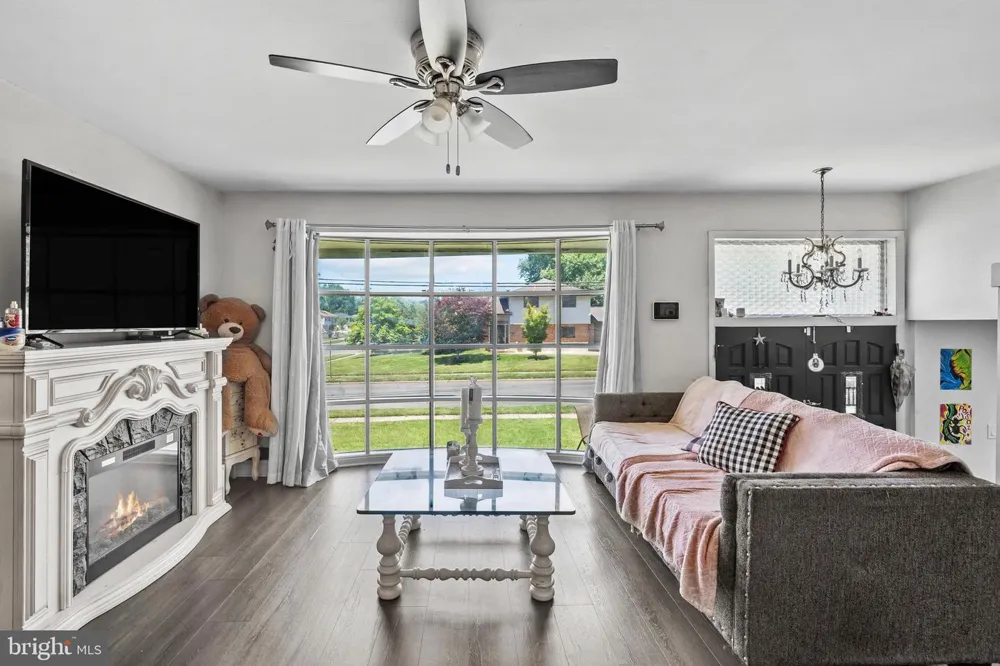 1000 PROSPECT LANE Somerdale, NJ 08083