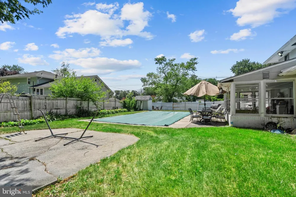 1000 PROSPECT LANE Somerdale, NJ 08083