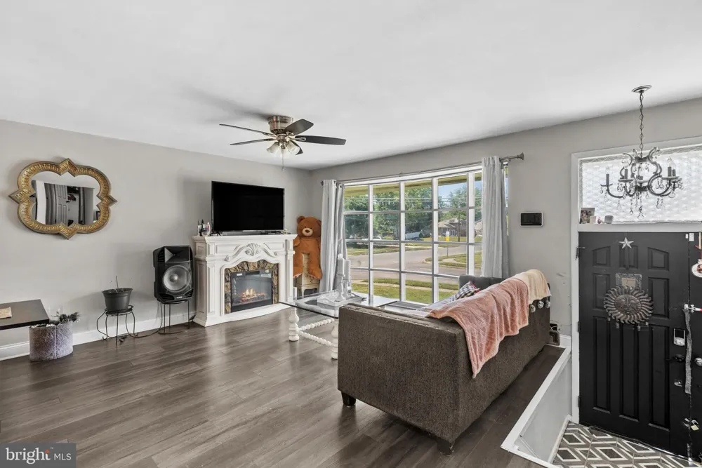 1000 PROSPECT LANE Somerdale, NJ 08083