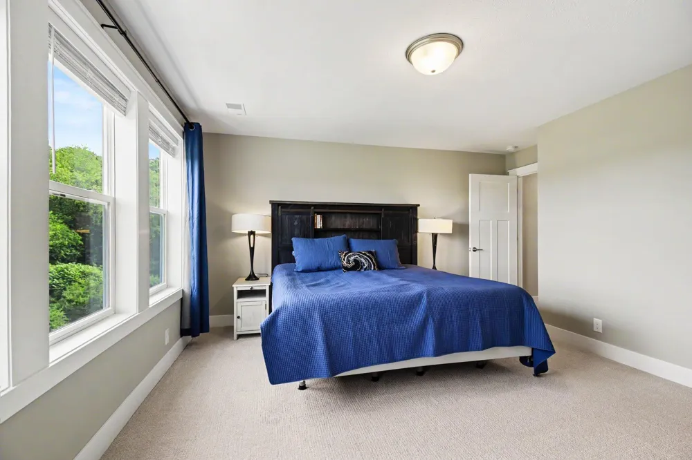 3383 Kings River Street SW #4 Wyoming City, MI 49418