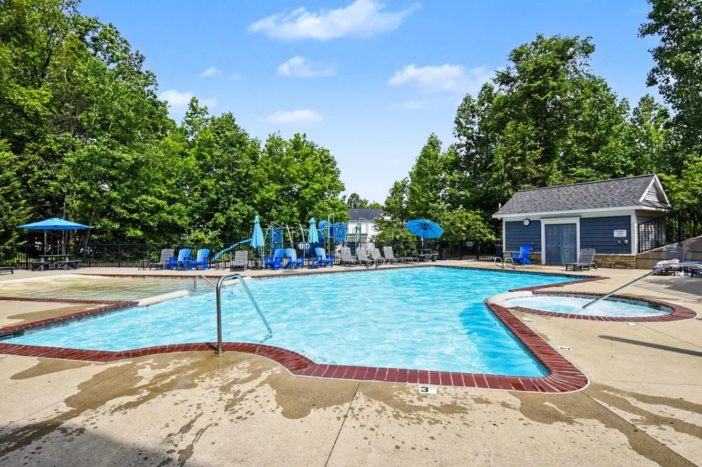 3383 Kings River Street SW #4 Wyoming City, MI 49418