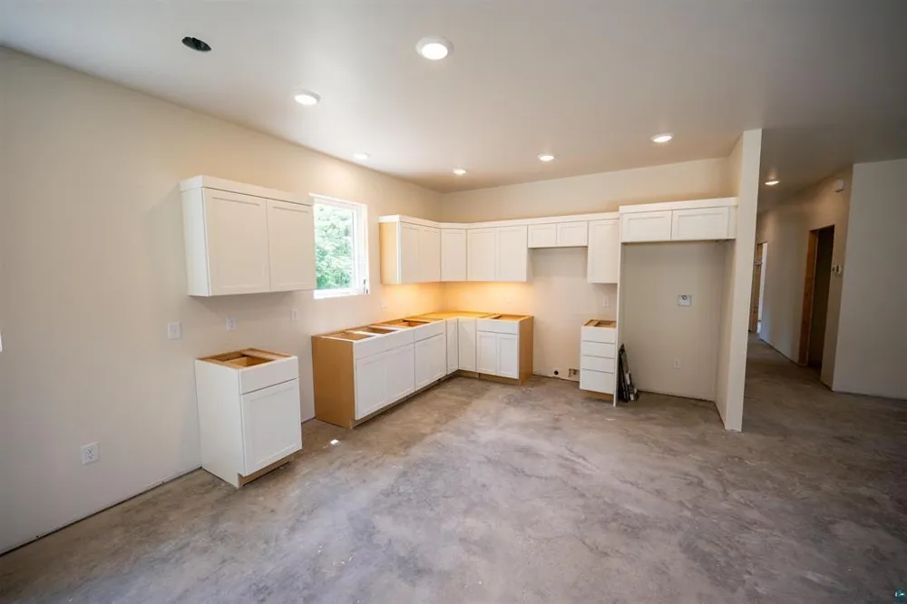 1402 John Road Cloquet, MN 55720