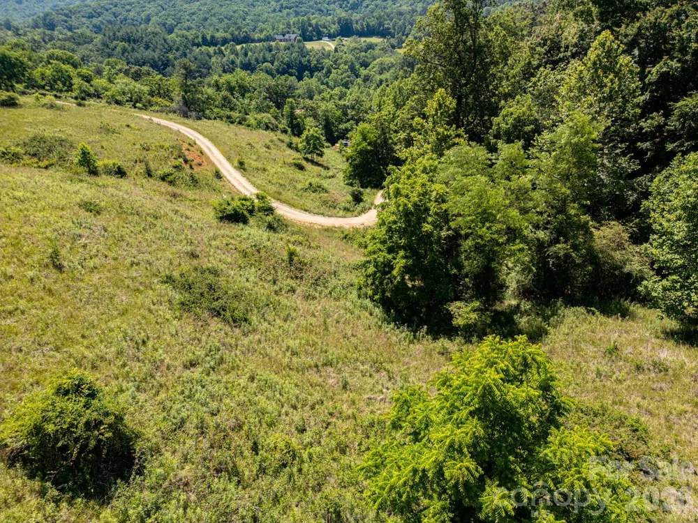 999 Murphy Cove Road Candler, NC 28715