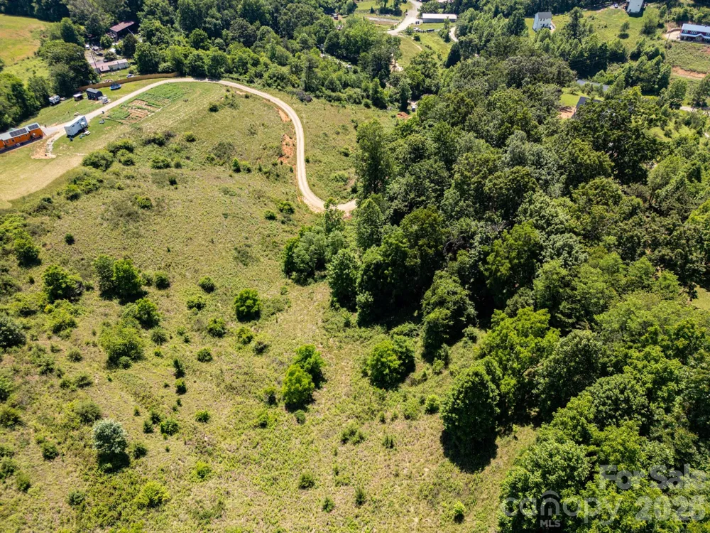 999 Murphy Cove Road Candler, NC 28715