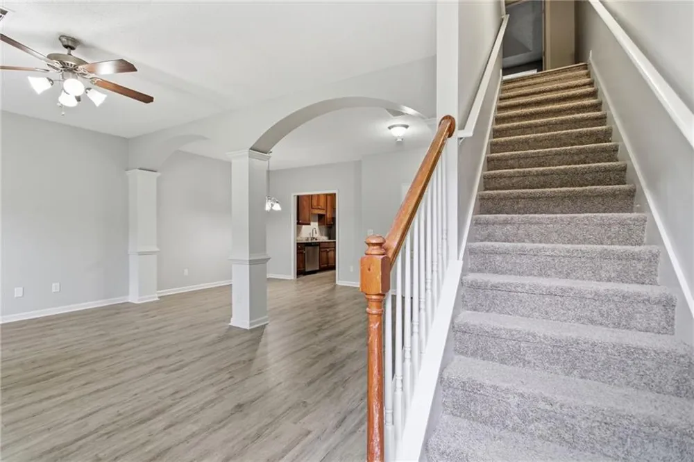 8642 Thomas Lane Riverdale, GA 30274