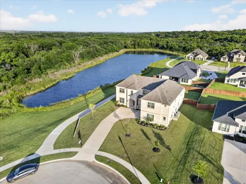 552 Stardust Lane