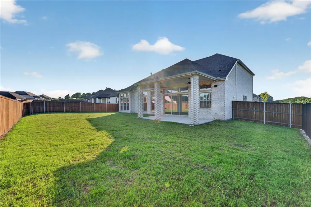 552 Stardust Lane Sunnyvale, TX 75182