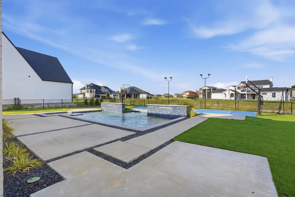 1918 Noe Boulevard Heath, TX 75126