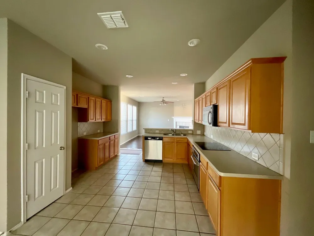 3102 Red Oak Drive Sunnyvale, TX 75182