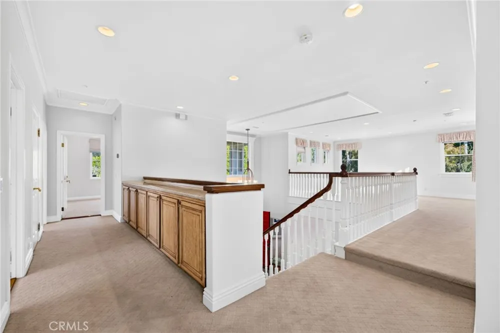 21004 Mendenhall Ct Topanga, CA 90290