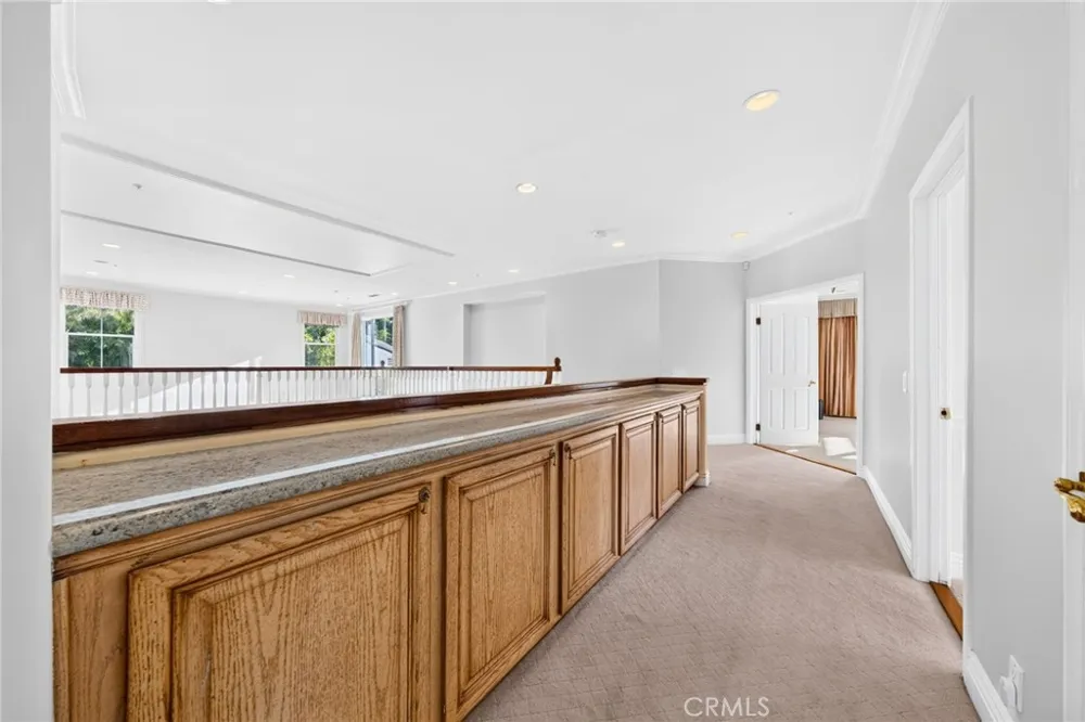 21004 Mendenhall Ct Topanga, CA 90290