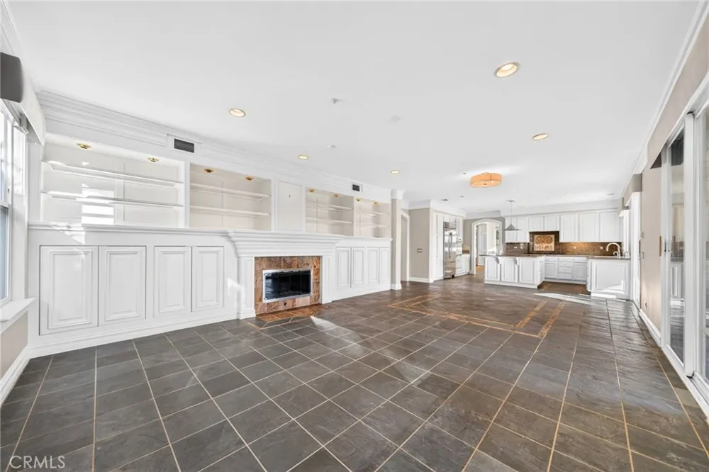 21004 Mendenhall Ct Topanga, CA 90290