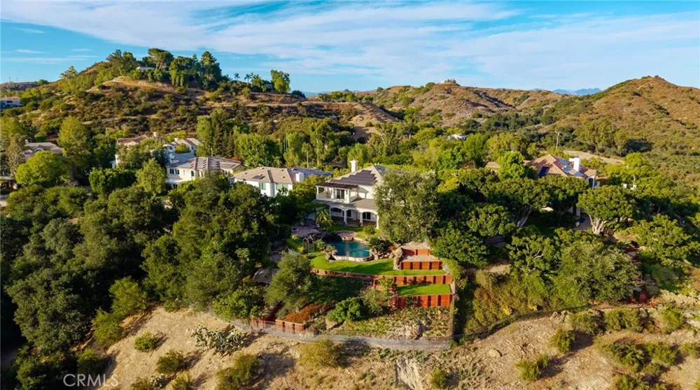 21004 Mendenhall Ct Topanga, CA 90290