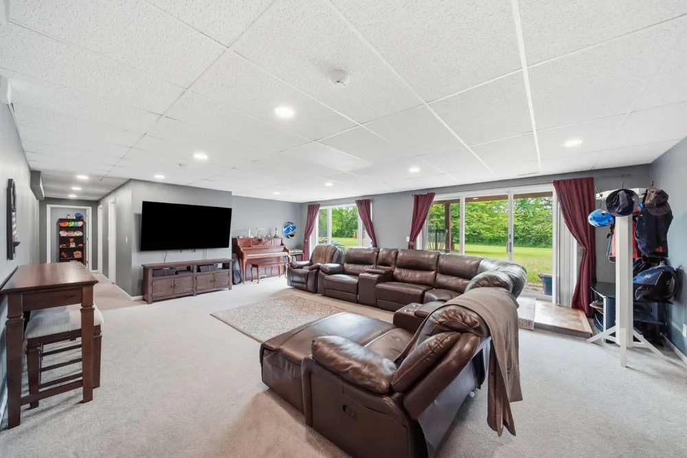 10799 Austin Road Brooklyn, MI 49230