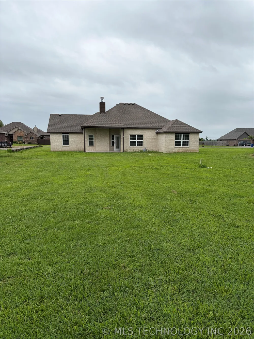 73 E 498 CIRCLE Pryor, OK 74361