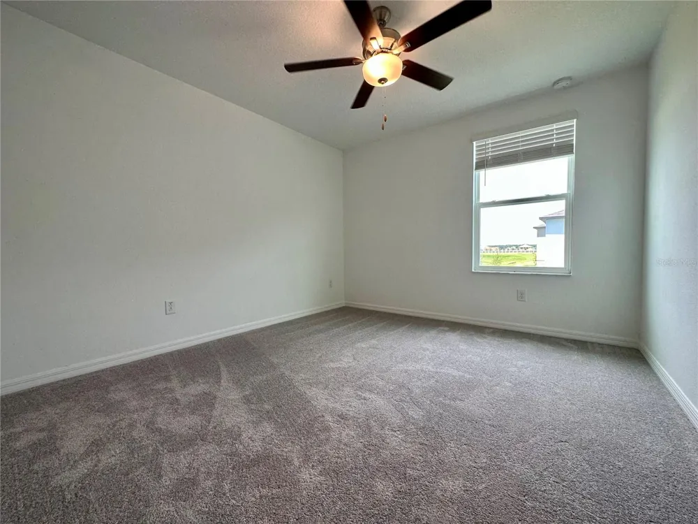 11131 RADIANT SHORE LOOP San Antonio, FL 33576