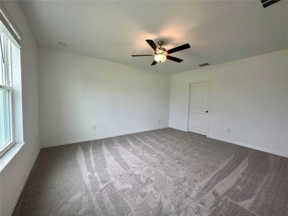 11131 RADIANT SHORE LOOP San Antonio, FL 33576