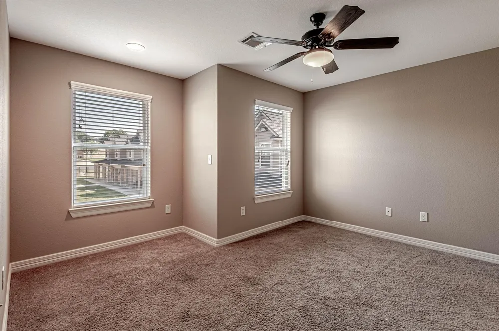 2002 20th Street #603 Huntsville, TX 77340