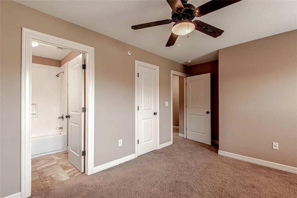 2002 20th Street #603 Huntsville, TX 77340