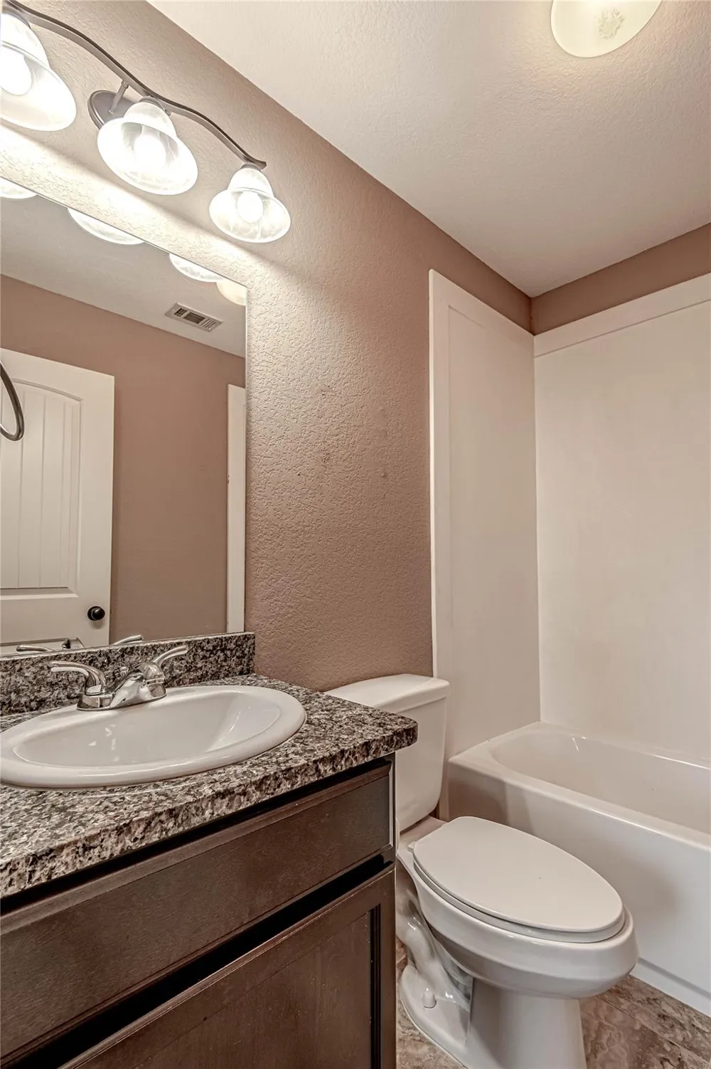 2002 20th Street #603 Huntsville, TX 77340