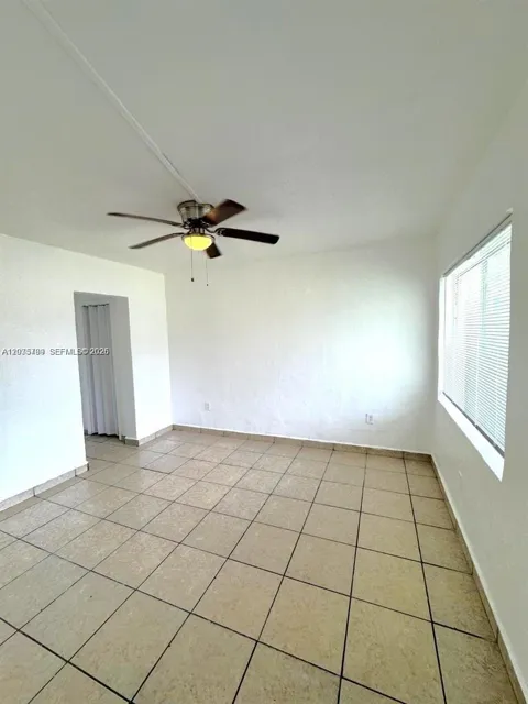 420 NW 10th St #7