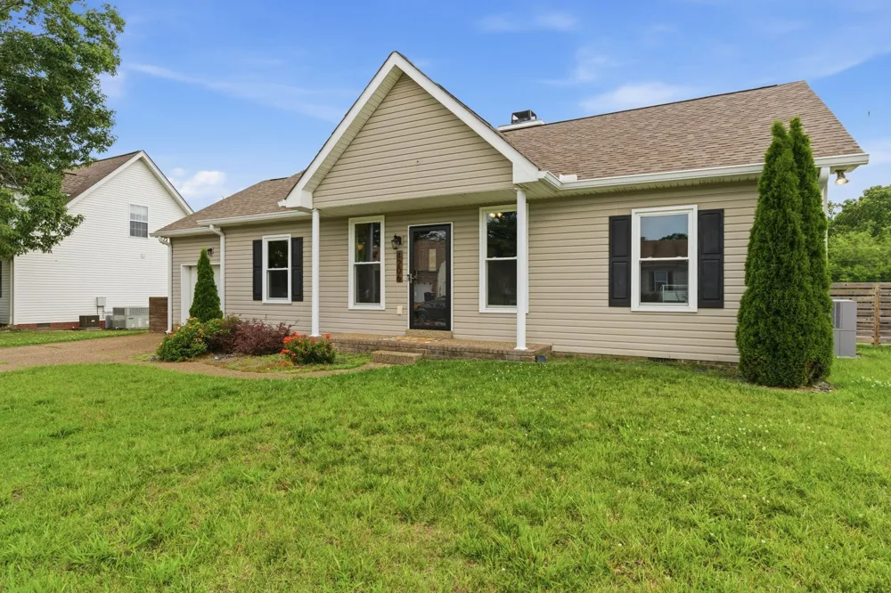 4206 Turners Bnd Goodlettsville, TN 37072